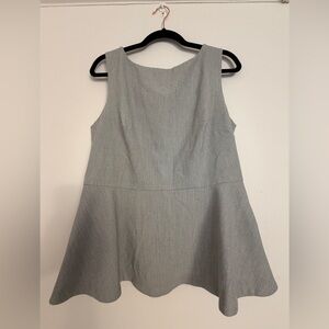 Banana Republic Gray Sleeveless Peplum Top Size 12 Collegiate Business Casual
